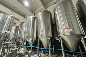 Tururi imersive de bere cu clienții americani